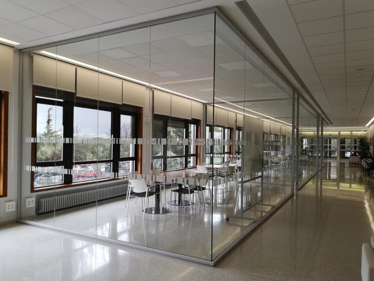 Albergue Residencia Larraona Παμπλόνα Εξωτερικό φωτογραφία