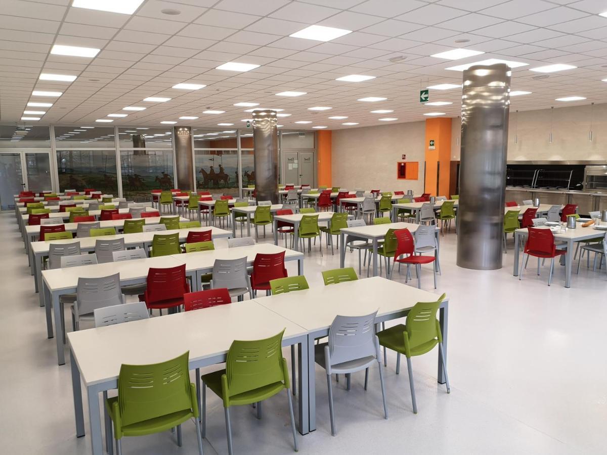 Albergue Residencia Larraona Παμπλόνα Εξωτερικό φωτογραφία